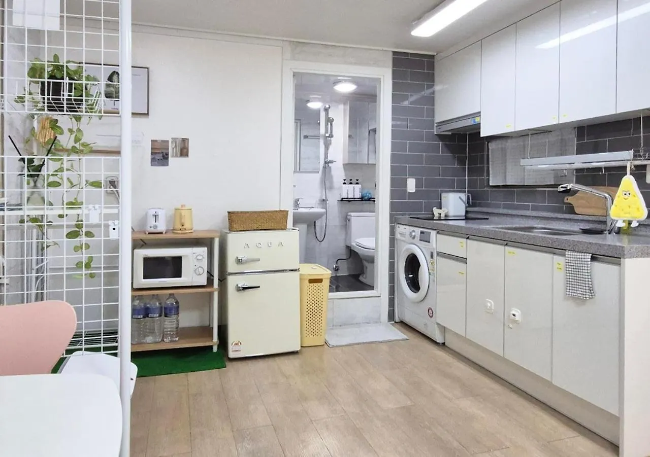Apartment Hongdae # Stay S101 Seoul South Korea