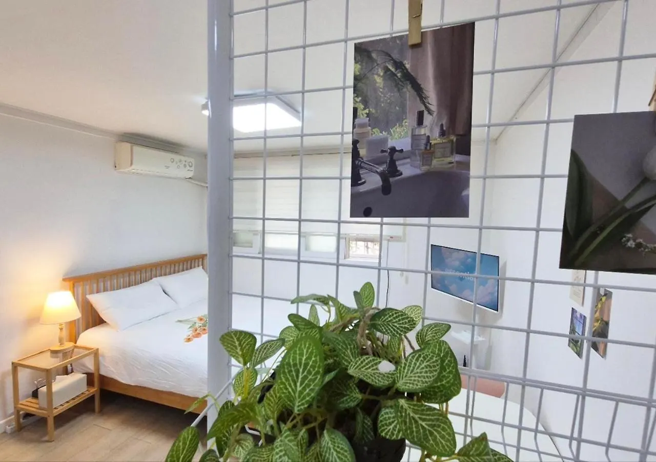 Hongdae # Stay S101 Seoul 0*,